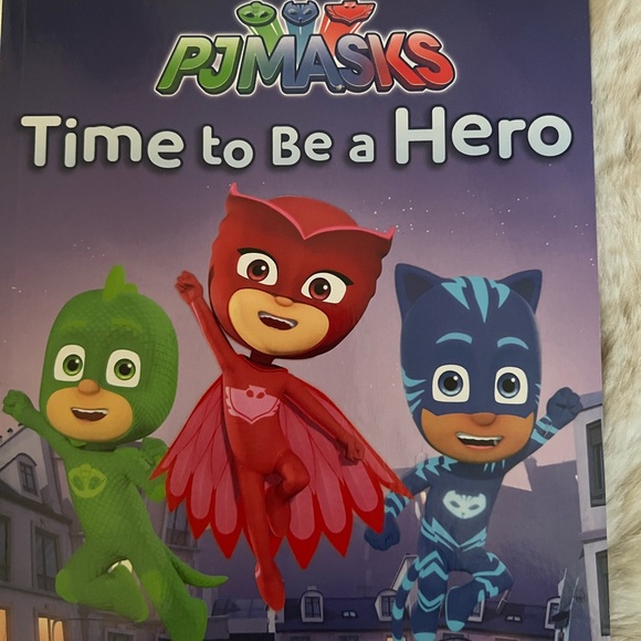 5 PJ Masks Books for $8 - Picture 4 of 5